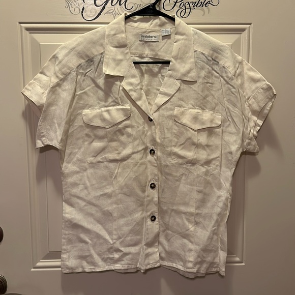 Liz Claiborne 100% linen cream colored buttonup shortsleeve blouse/Size 10/B-110 - Picture 1 of 5